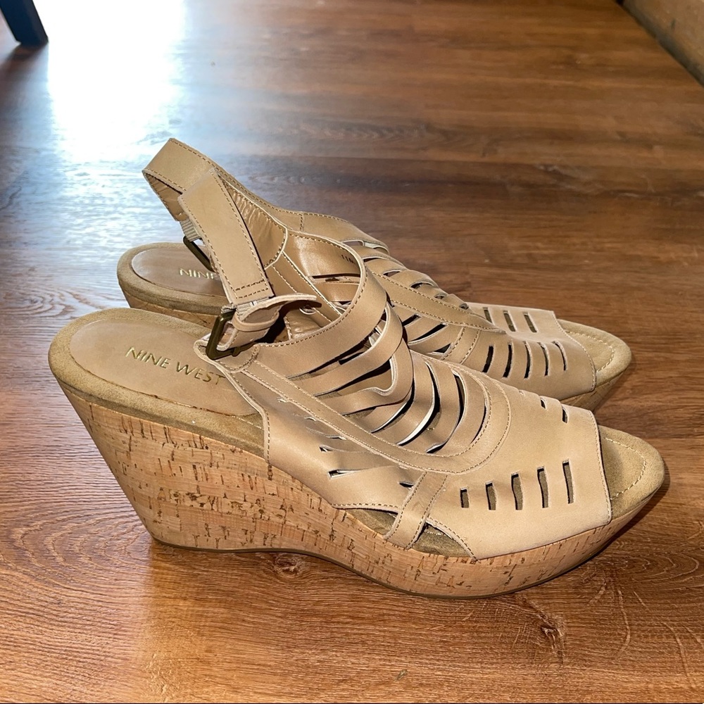 Nude Ninewest wedges
